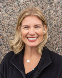 Lona Cook, DC